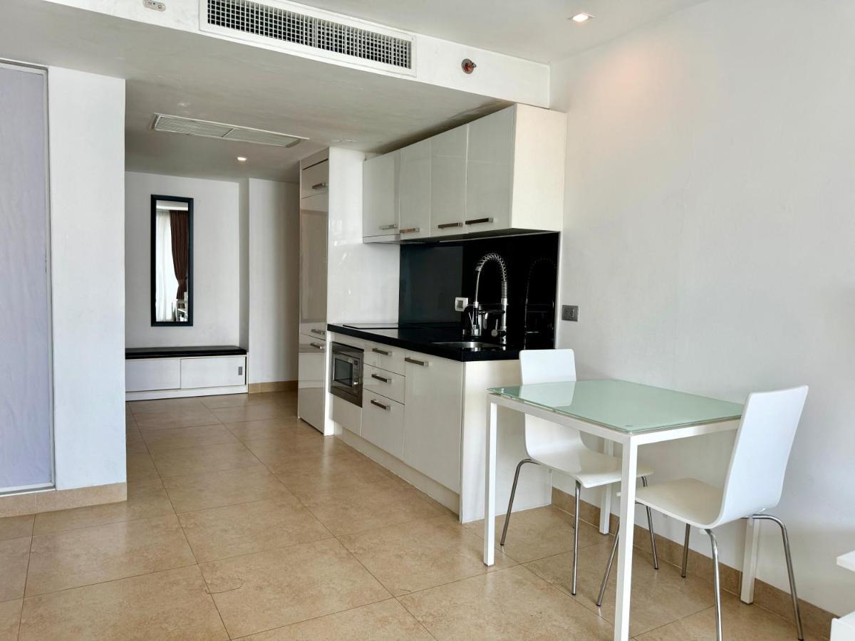 Centara Avenue Residences 1 Bedroom Center Near Shopping Mall